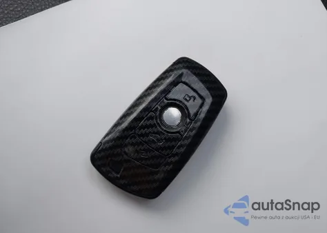 2014 BMW 320I xDrive z USA, uszkodzony, nr VIN WBA3C3C58EP661364